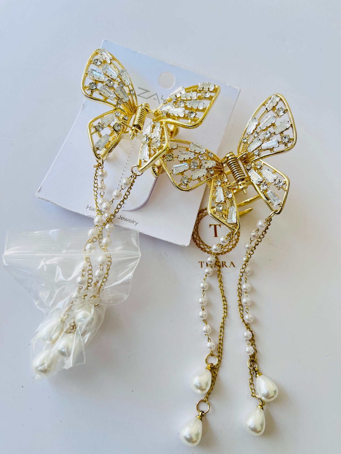 Zaya Exclusive - Pearl hanging Butterfly design