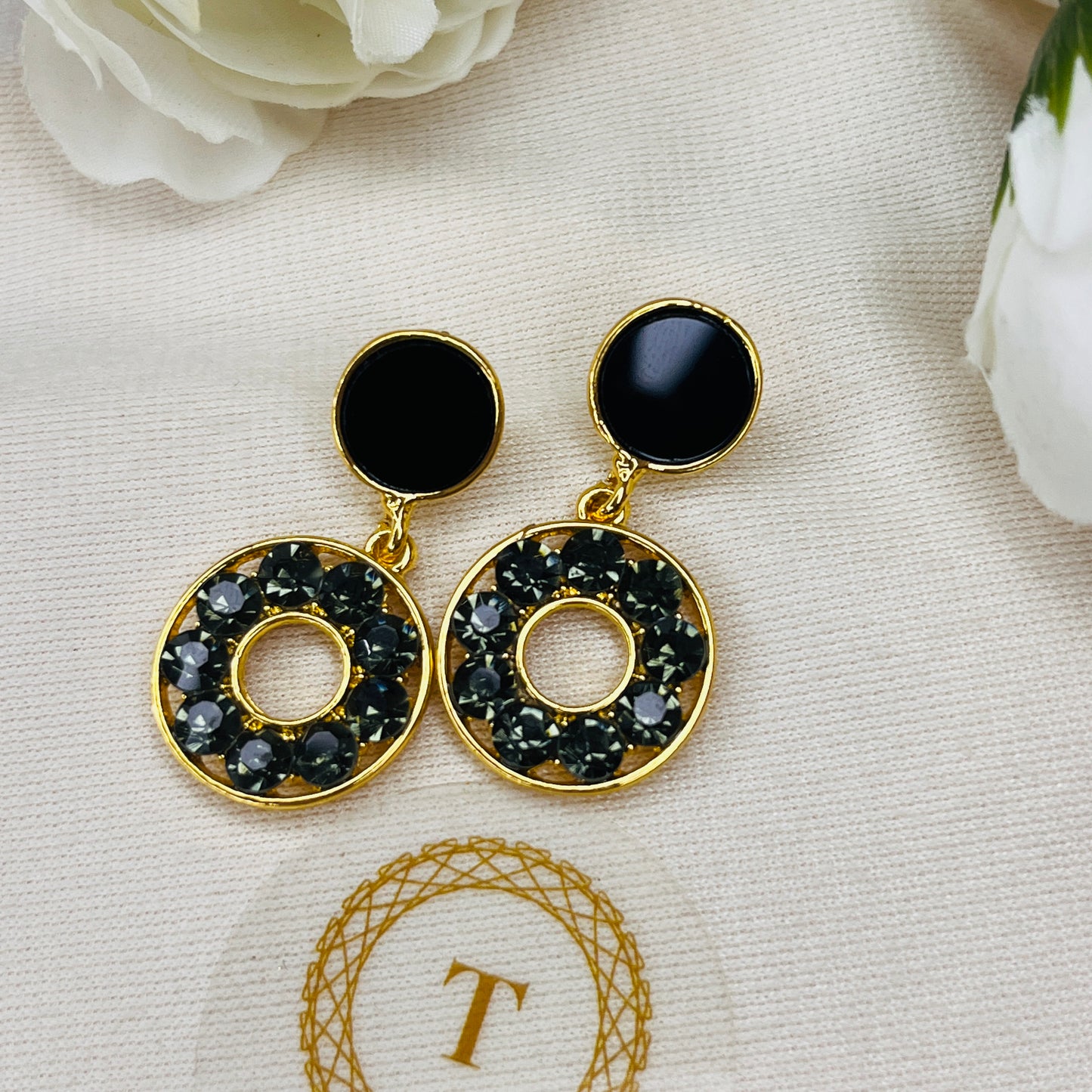 Chic Round Danglers