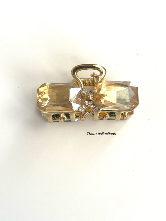 Golden Luxe Crystal Hair Claw – Elegant & Timeless