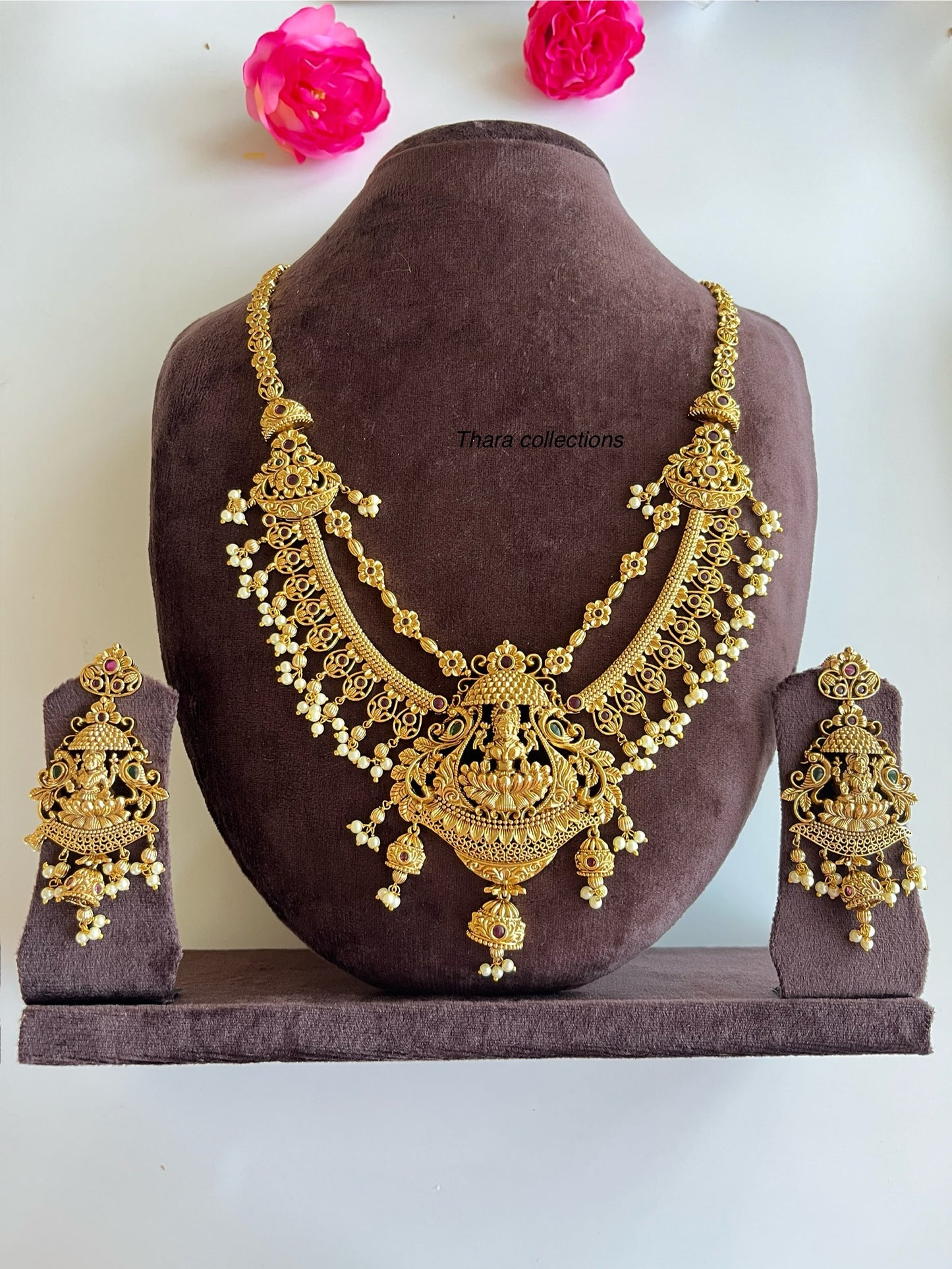 Grand Lakshmi Temple Necklace Set