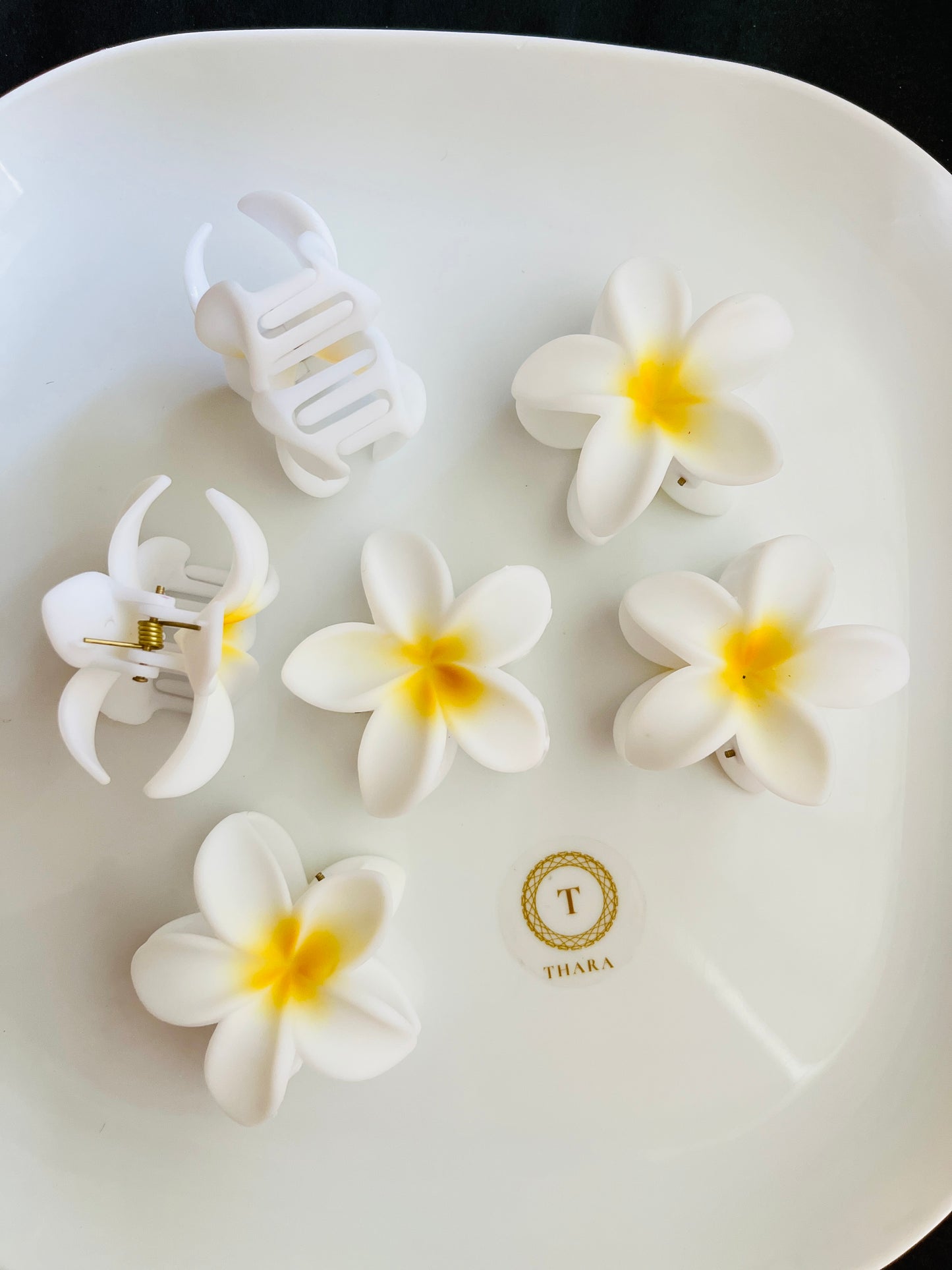 Frangipani Floral Hair Claw Clip – White & Yellow