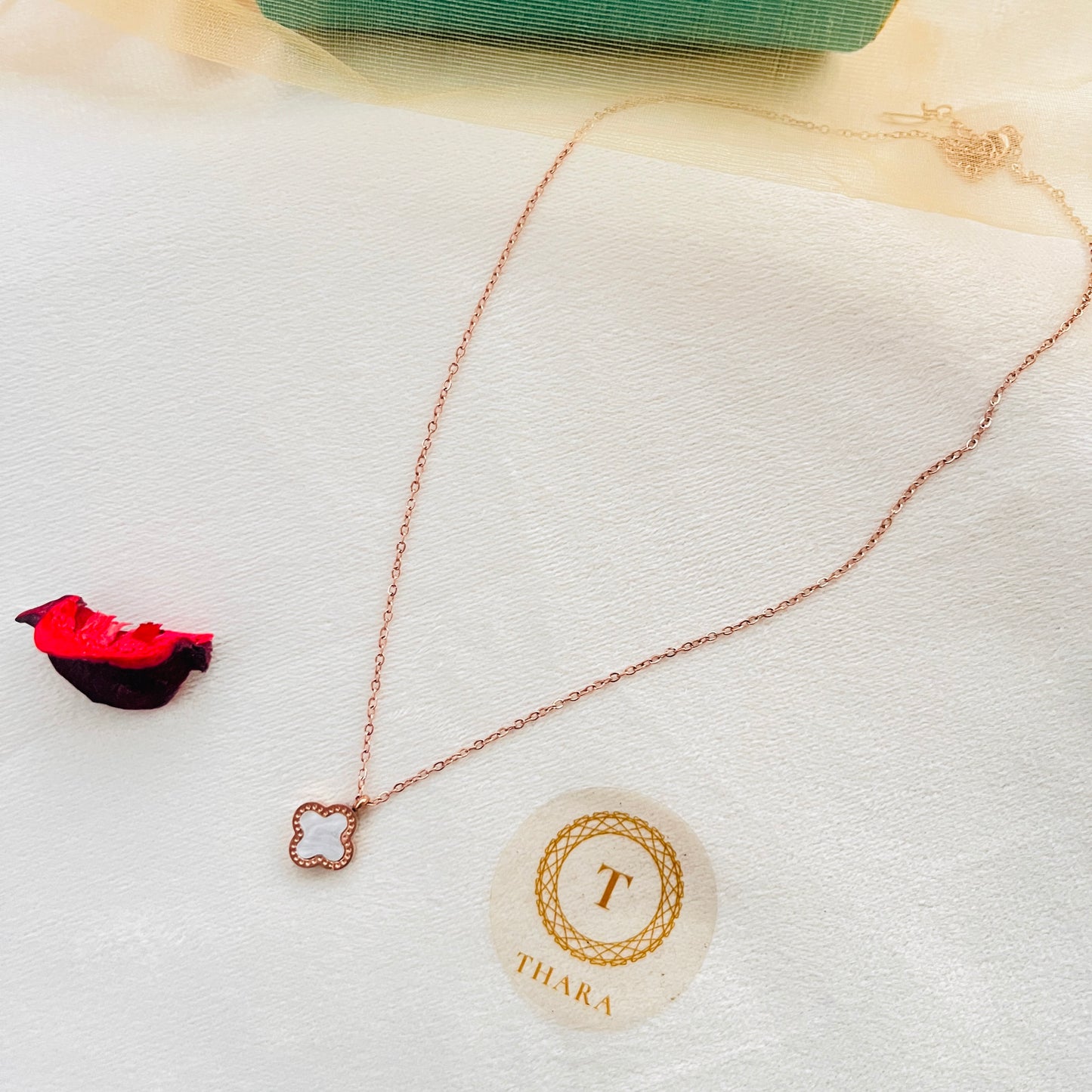 Dual side Pendant RoseGold Chain - Clover
