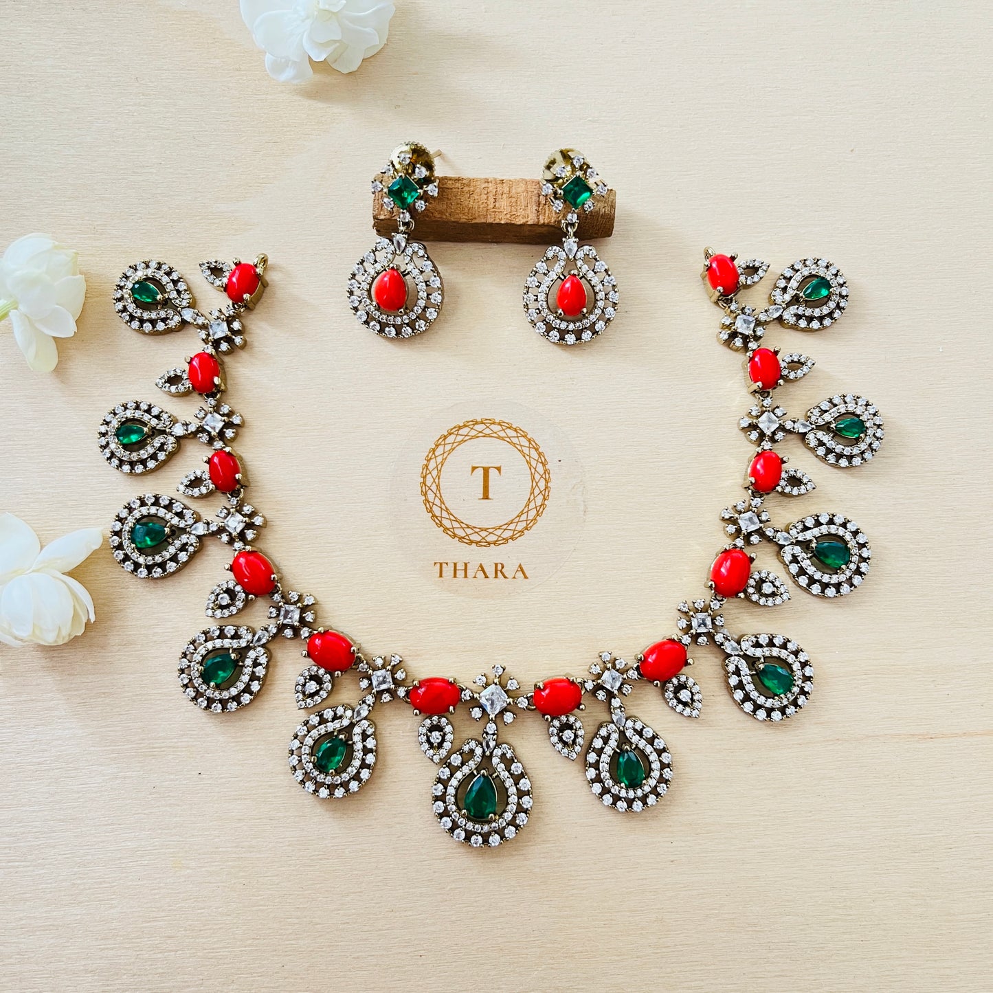 Antique Matte Finish Green & Coral Stone Necklace Set