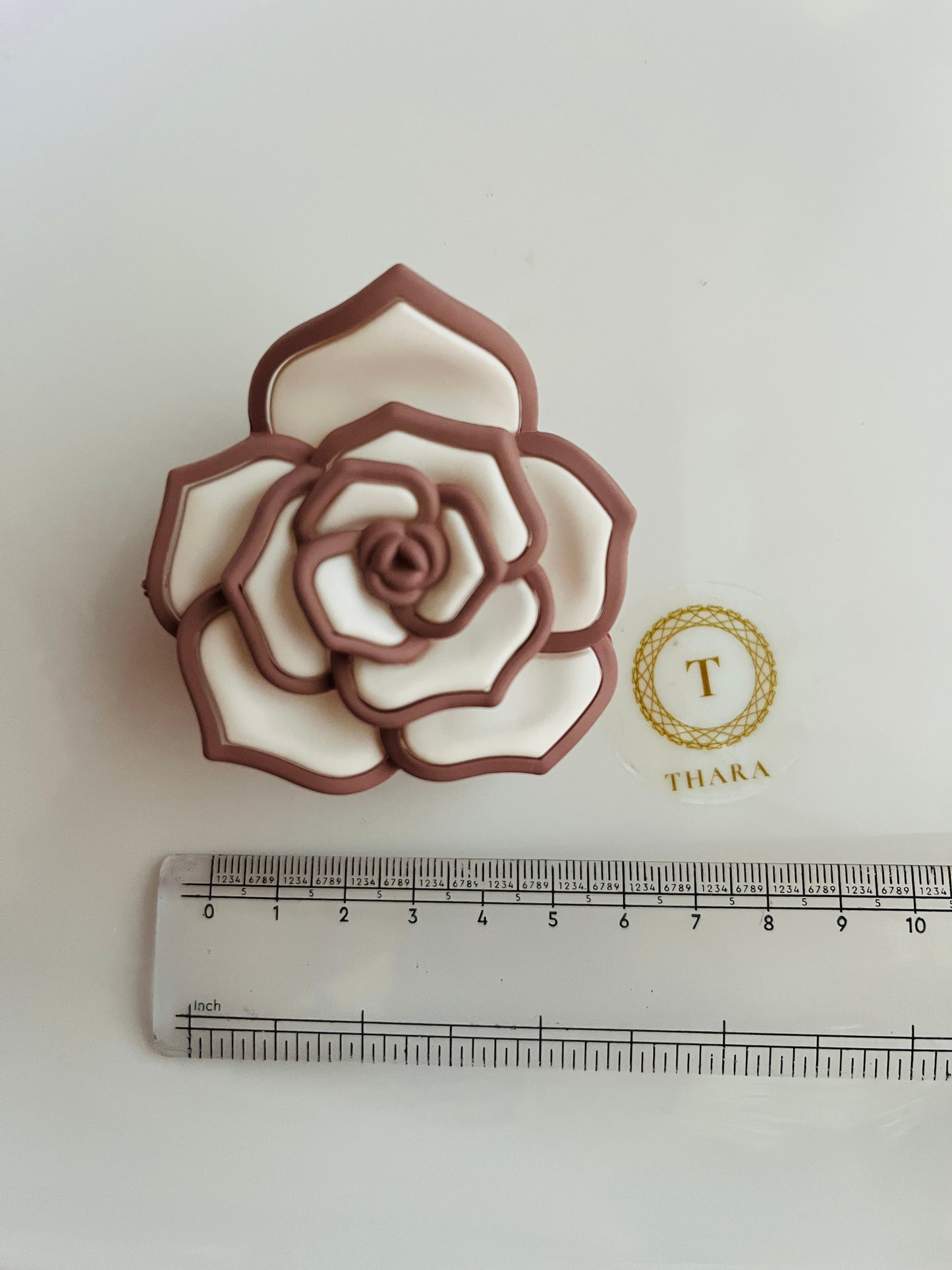 Rosette Flower Shaped Medium Claw Clip – Matte Finish