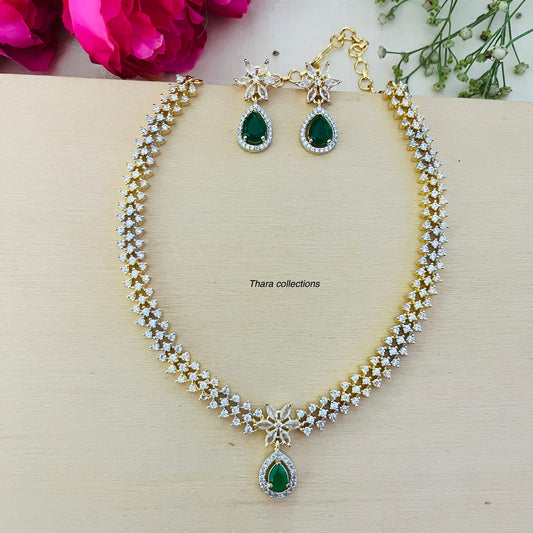 Emerald Elegance Necklace Set