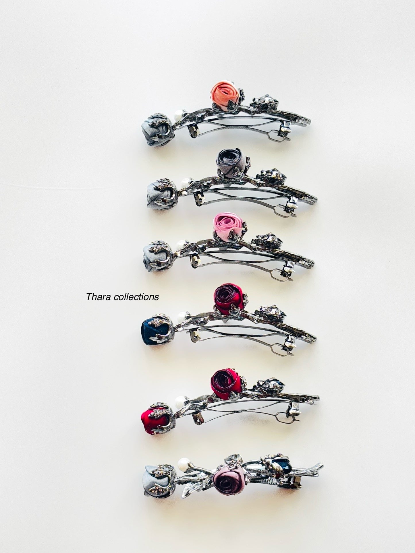 Bodeng Vintage Rose Center Clip