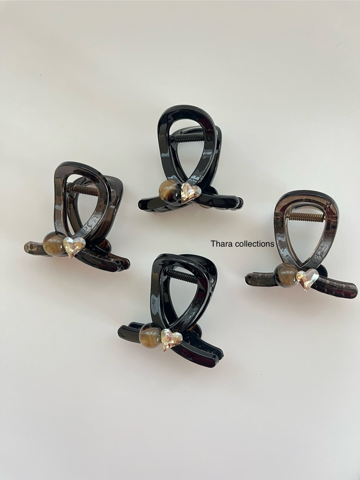 Love knot hair claw clip