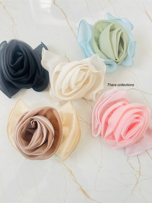 Elegant Rose Bloom Hair Clips