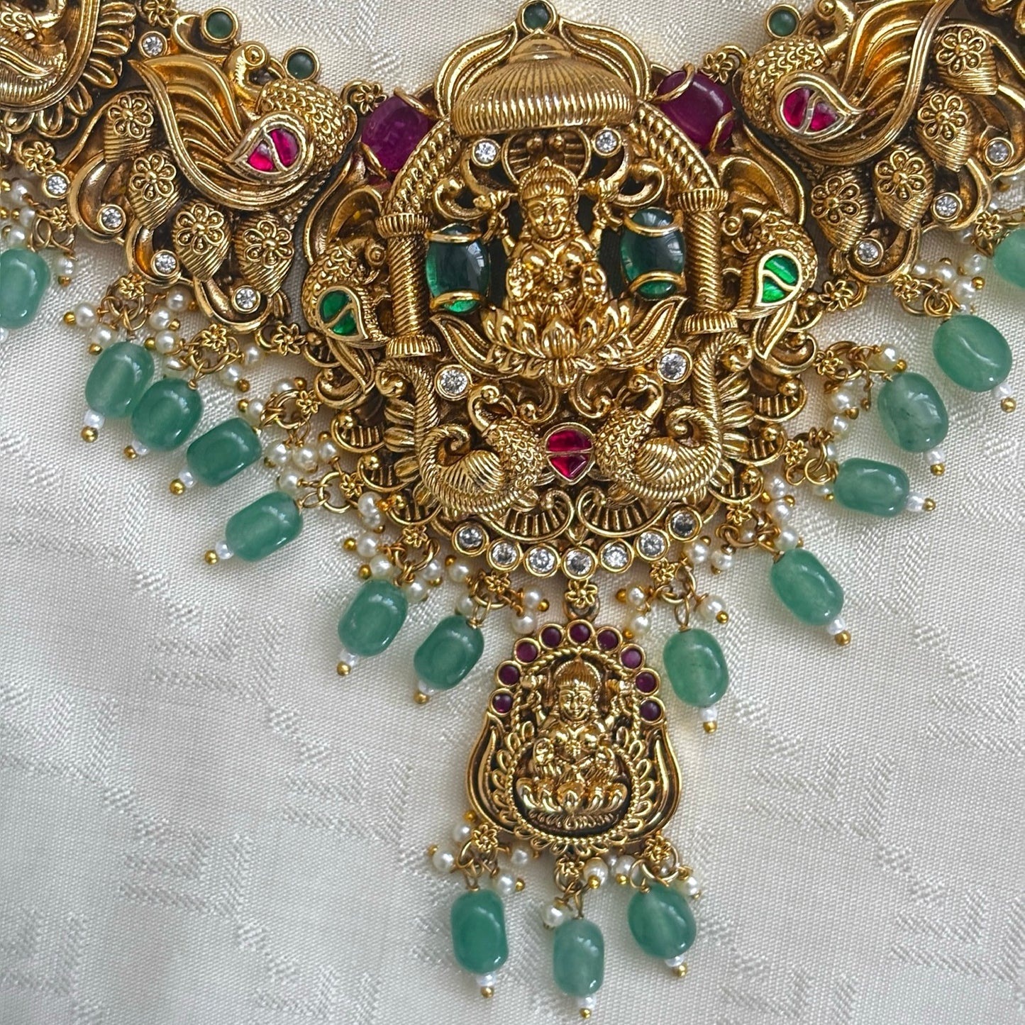 Antique Temple Choker Set with Emerald Beads