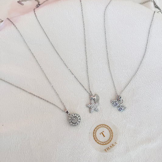 Elegant & Minimal Pendant Chains