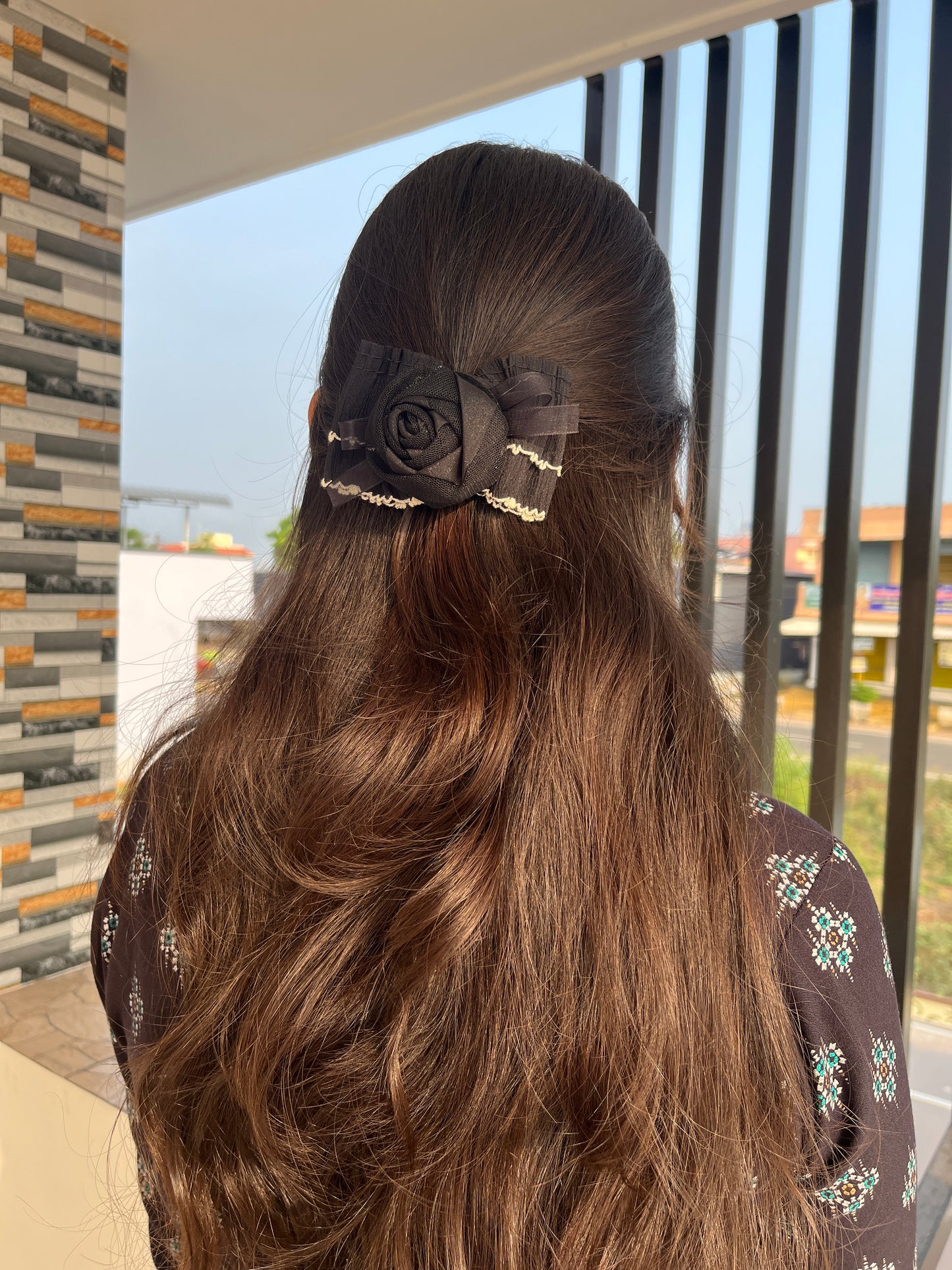 Textured Pleated Bow Clips with Net Rose Center