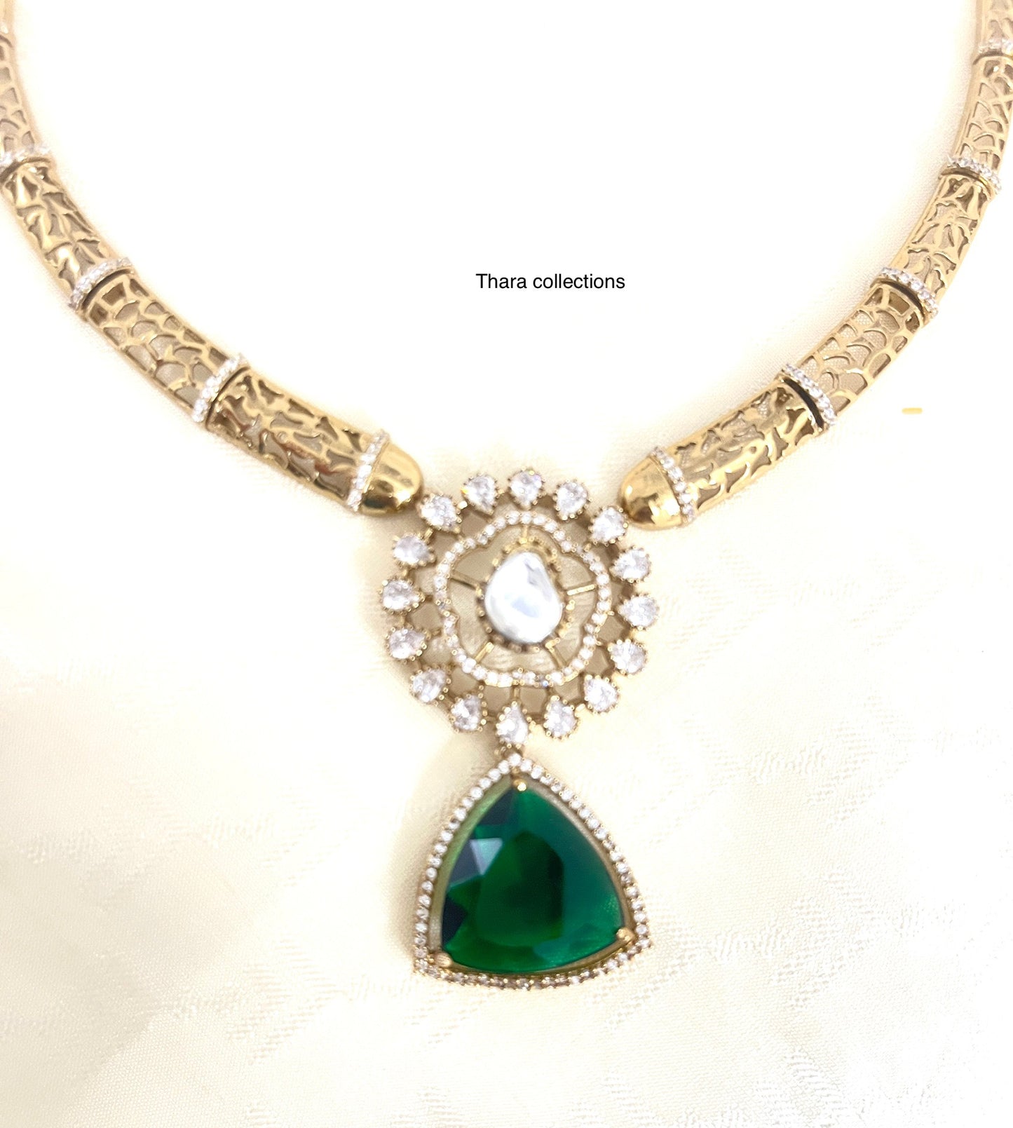Emerald Green Royalty Necklace Set