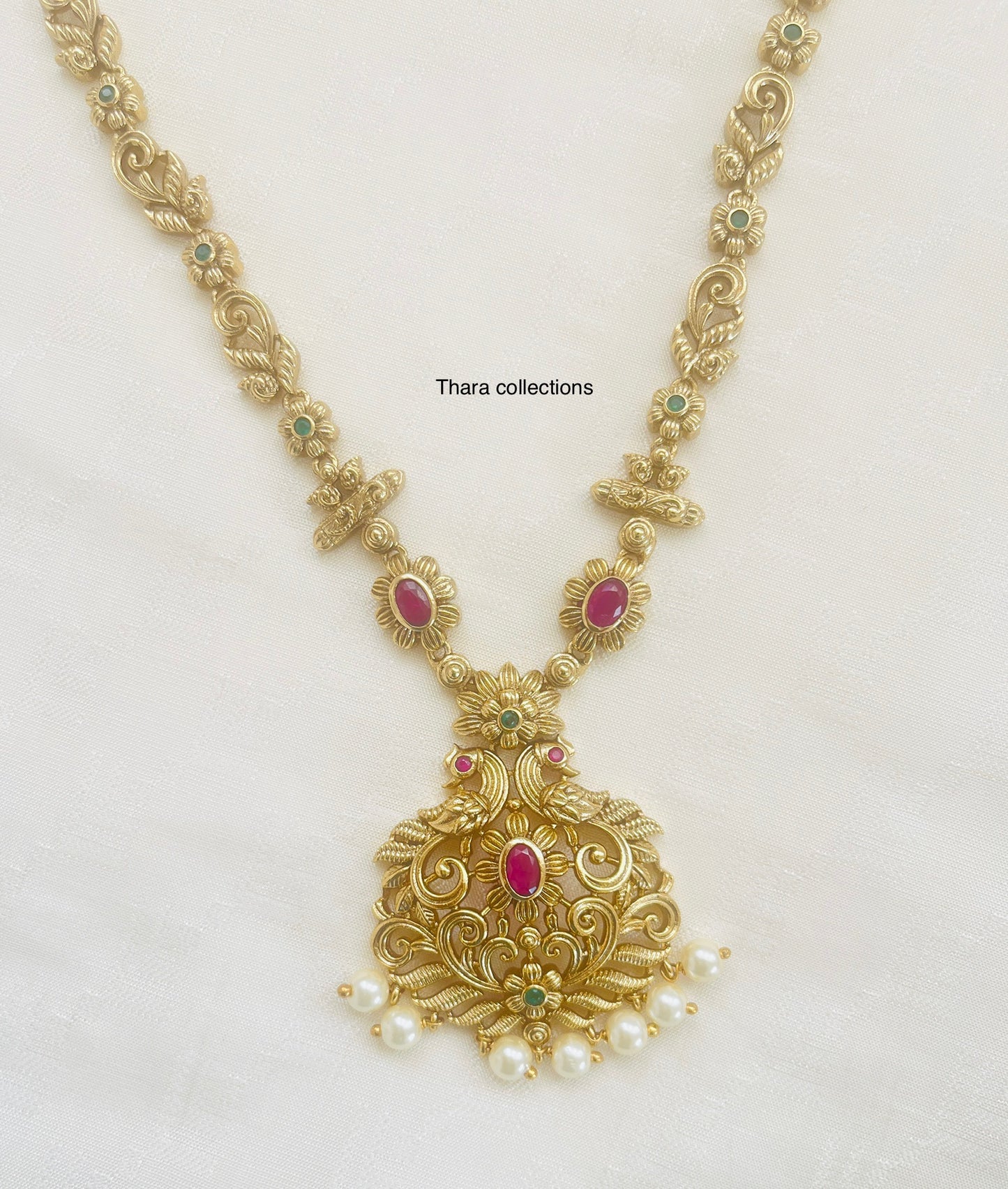 Antique Gold-Plated Necklace Set with Ruby & Pearl Accents