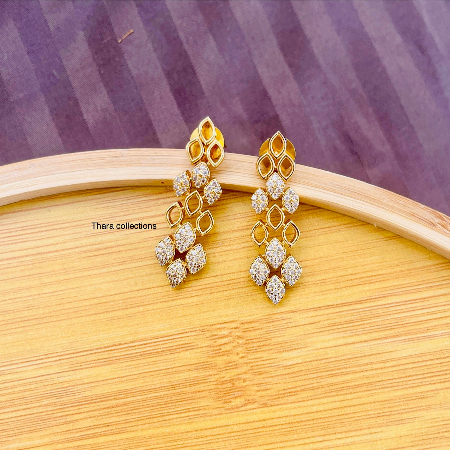 Elegant Gold-Plated Floral Mesh Necklace & Earring Set