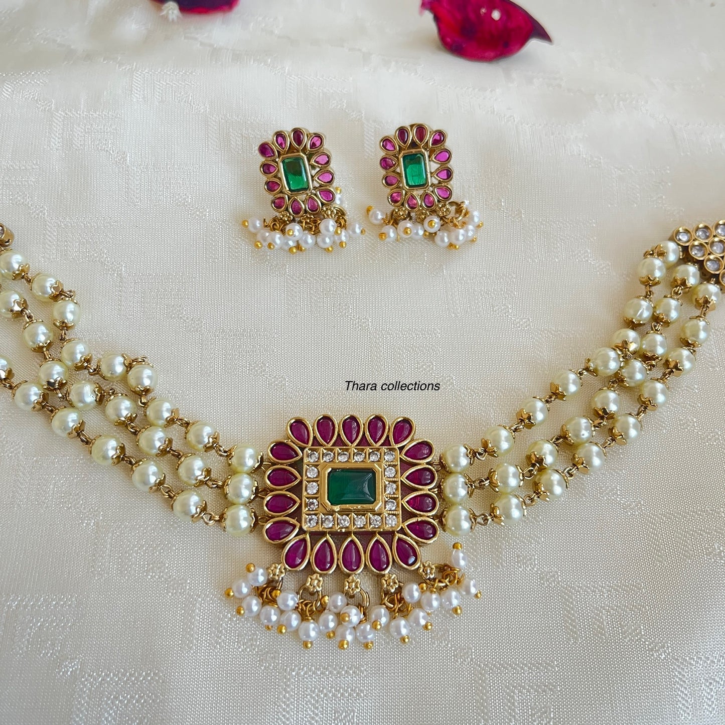 Royal Kundan & Pearl Choker Necklace Set
